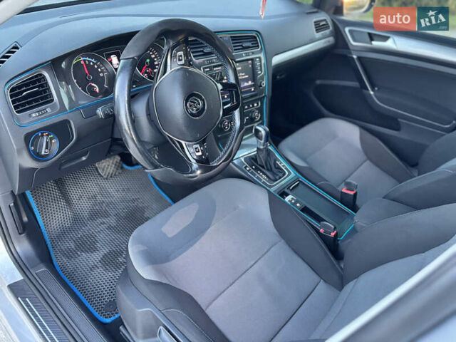 Сірий Фольксваген e-Golf, об'ємом двигуна 0 л та пробігом 161 тис. км за 8950 $, фото 30 на Automoto.ua