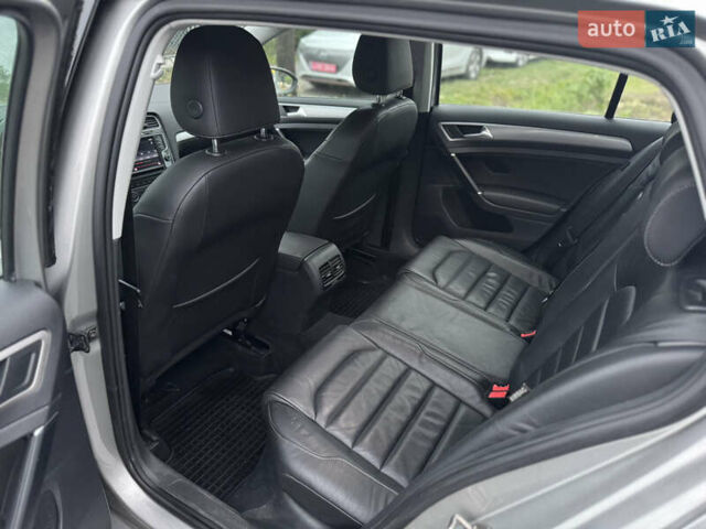 Серый Фольксваген e-Golf, объемом двигателя 0 л и пробегом 163 тыс. км за 8600 $, фото 14 на Automoto.ua