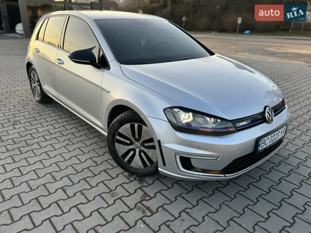 Сірий Фольксваген e-Golf, об'ємом двигуна 0 л та пробігом 162 тис. км за 8299 $, фото 31 на Automoto.ua