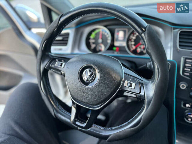 Сірий Фольксваген e-Golf, об'ємом двигуна 0 л та пробігом 161 тис. км за 8950 $, фото 45 на Automoto.ua