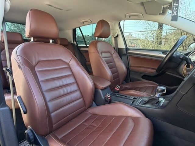 Сірий Фольксваген e-Golf, об'ємом двигуна 0 л та пробігом 115 тис. км за 10000 $, фото 25 на Automoto.ua