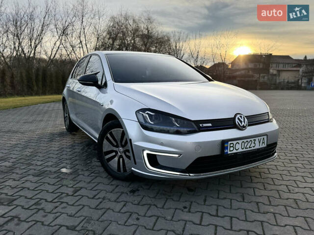 Сірий Фольксваген e-Golf, об'ємом двигуна 0 л та пробігом 162 тис. км за 8299 $, фото 6 на Automoto.ua