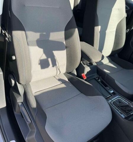 Сірий Фольксваген e-Golf, об'ємом двигуна 0 л та пробігом 114 тис. км за 7900 $, фото 10 на Automoto.ua