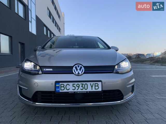 Серый Фольксваген e-Golf, объемом двигателя 0 л и пробегом 128 тыс. км за 9500 $, фото 34 на Automoto.ua