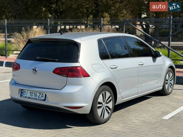 Сірий Фольксваген e-Golf, об'ємом двигуна 0 л та пробігом 91 тис. км за 9200 $, фото 9 на Automoto.ua