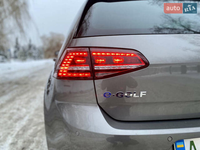 Сірий Фольксваген e-Golf, об'ємом двигуна 0 л та пробігом 105 тис. км за 7800 $, фото 8 на Automoto.ua