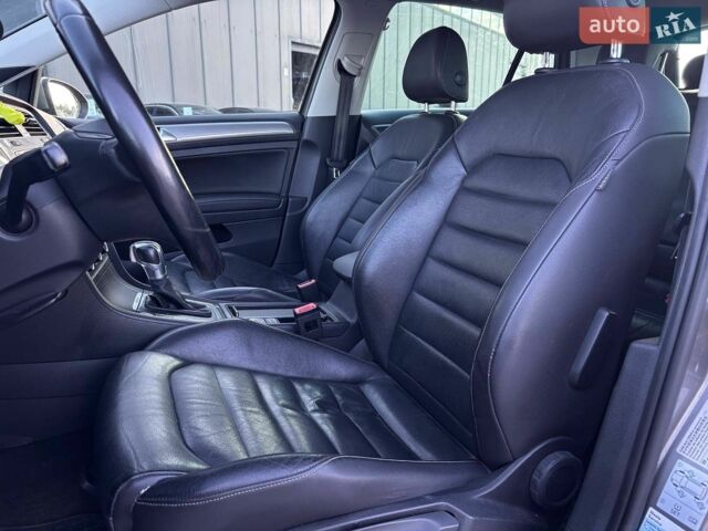 Сірий Фольксваген e-Golf, об'ємом двигуна 0 л та пробігом 157 тис. км за 9490 $, фото 20 на Automoto.ua