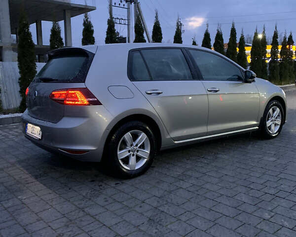 Сірий Фольксваген e-Golf, об'ємом двигуна 0 л та пробігом 99 тис. км за 10800 $, фото 4 на Automoto.ua