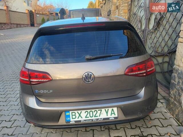 Сірий Фольксваген e-Golf, об'ємом двигуна 0 л та пробігом 154 тис. км за 9300 $, фото 174 на Automoto.ua