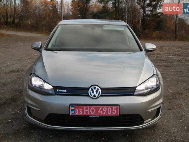 Серый Фольксваген e-Golf, объемом двигателя 0 л и пробегом 162 тыс. км за 8499 $, фото 53 на Automoto.ua