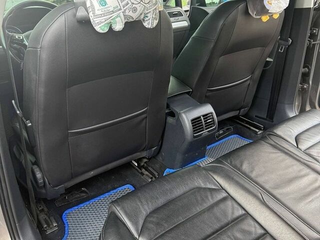Сірий Фольксваген e-Golf, об'ємом двигуна 0 л та пробігом 127 тис. км за 10999 $, фото 46 на Automoto.ua