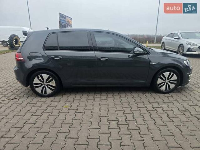 Серый Фольксваген e-Golf, объемом двигателя 0 л и пробегом 170 тыс. км за 7800 $, фото 8 на Automoto.ua