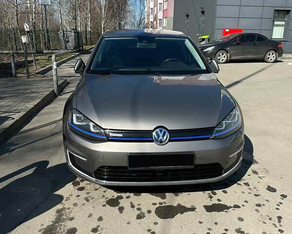 Сірий Фольксваген e-Golf, об'ємом двигуна 0 л та пробігом 150 тис. км за 9200 $, фото 32 на Automoto.ua