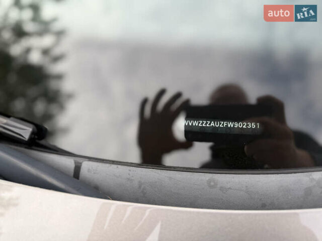 Серый Фольксваген e-Golf, объемом двигателя 0 л и пробегом 99 тыс. км за 9490 $, фото 62 на Automoto.ua