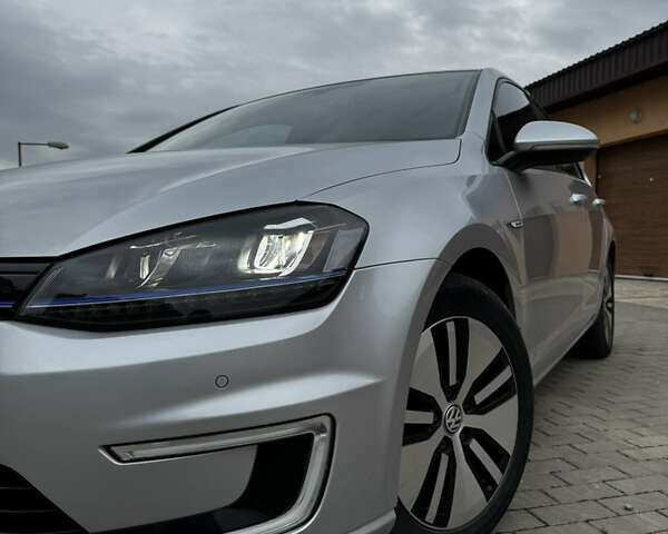 Сірий Фольксваген e-Golf, об'ємом двигуна 0 л та пробігом 133 тис. км за 8800 $, фото 2 на Automoto.ua