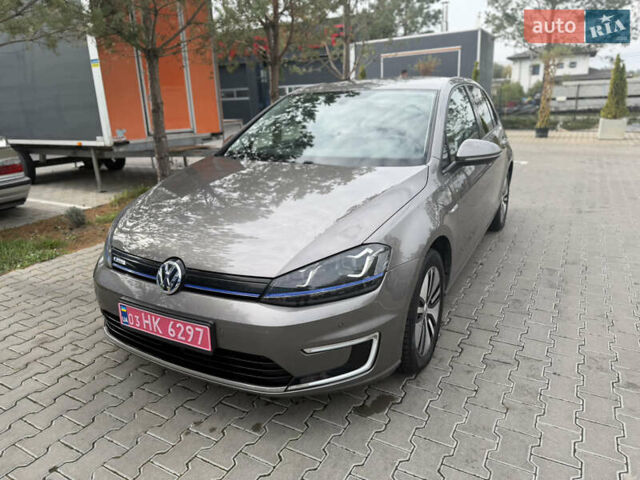 Серый Фольксваген e-Golf, объемом двигателя 0 л и пробегом 99 тыс. км за 9490 $, фото 13 на Automoto.ua