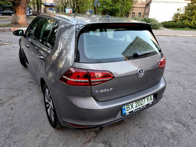 Сірий Фольксваген e-Golf, об'ємом двигуна 0 л та пробігом 130 тис. км за 11300 $, фото 44 на Automoto.ua