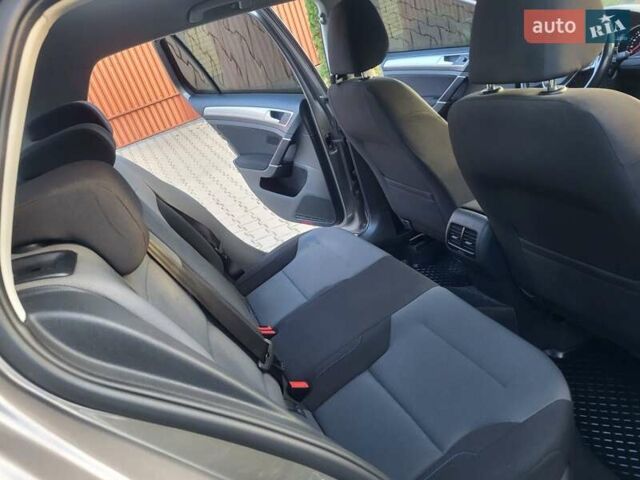 Сірий Фольксваген e-Golf, об'ємом двигуна 0 л та пробігом 154 тис. км за 9300 $, фото 127 на Automoto.ua