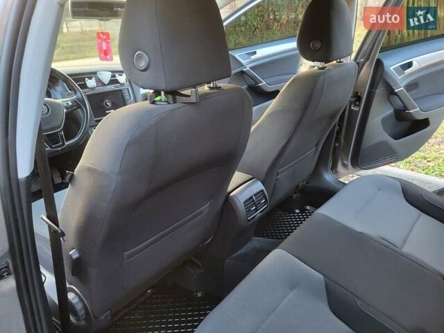 Сірий Фольксваген e-Golf, об'ємом двигуна 0 л та пробігом 154 тис. км за 9300 $, фото 119 на Automoto.ua