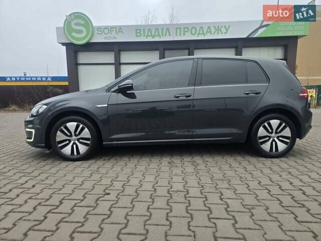 Серый Фольксваген e-Golf, объемом двигателя 0 л и пробегом 170 тыс. км за 7800 $, фото 10 на Automoto.ua
