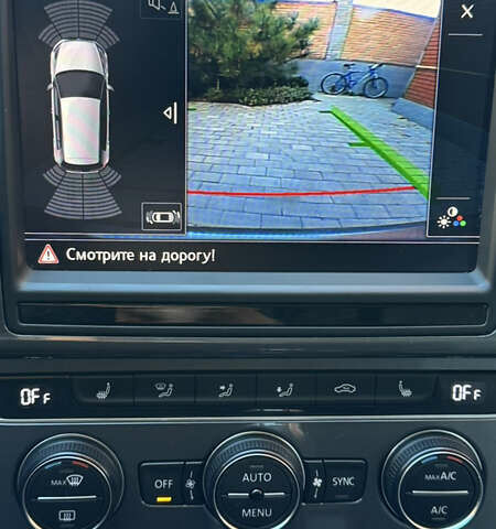 Серый Фольксваген e-Golf, объемом двигателя 0 л и пробегом 133 тыс. км за 8400 $, фото 28 на Automoto.ua