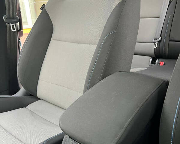 Серый Фольксваген e-Golf, объемом двигателя 0 л и пробегом 130 тыс. км за 8999 $, фото 37 на Automoto.ua