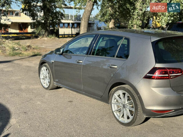 Серый Фольксваген e-Golf, объемом двигателя 0 л и пробегом 114 тыс. км за 10500 $, фото 8 на Automoto.ua