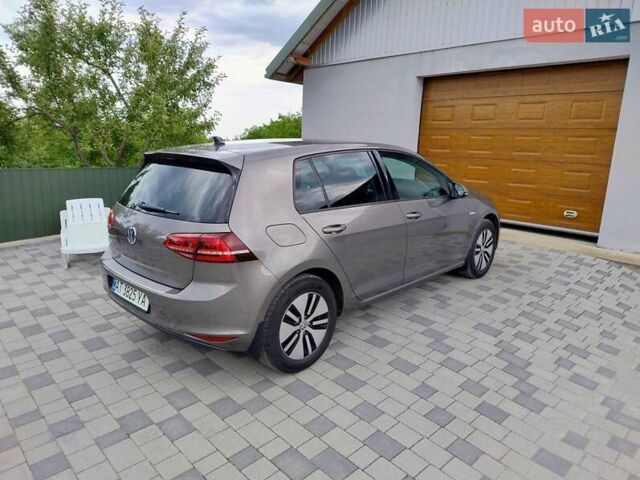 Серый Фольксваген e-Golf, объемом двигателя 0 л и пробегом 135 тыс. км за 8999 $, фото 16 на Automoto.ua
