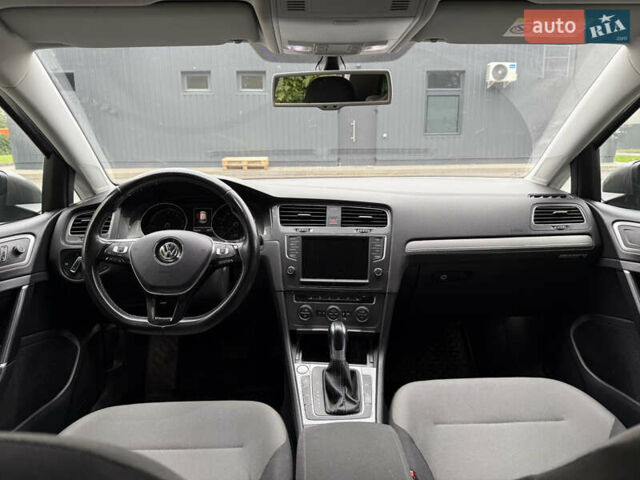 Серый Фольксваген e-Golf, объемом двигателя 0 л и пробегом 116 тыс. км за 8200 $, фото 14 на Automoto.ua