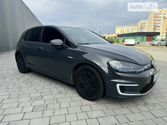 Сірий Фольксваген e-Golf, об'ємом двигуна 0 л та пробігом 121 тис. км за 9000 $, фото 19 на Automoto.ua