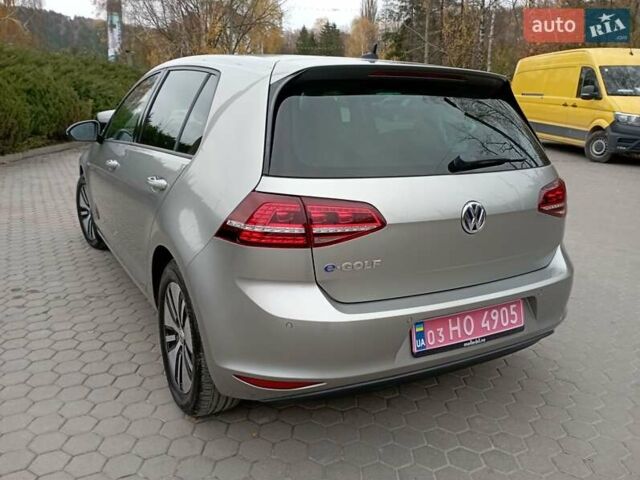 Серый Фольксваген e-Golf, объемом двигателя 0 л и пробегом 162 тыс. км за 8499 $, фото 10 на Automoto.ua