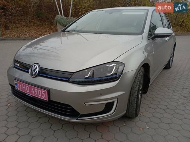 Серый Фольксваген e-Golf, объемом двигателя 0 л и пробегом 162 тыс. км за 8499 $, фото 5 на Automoto.ua