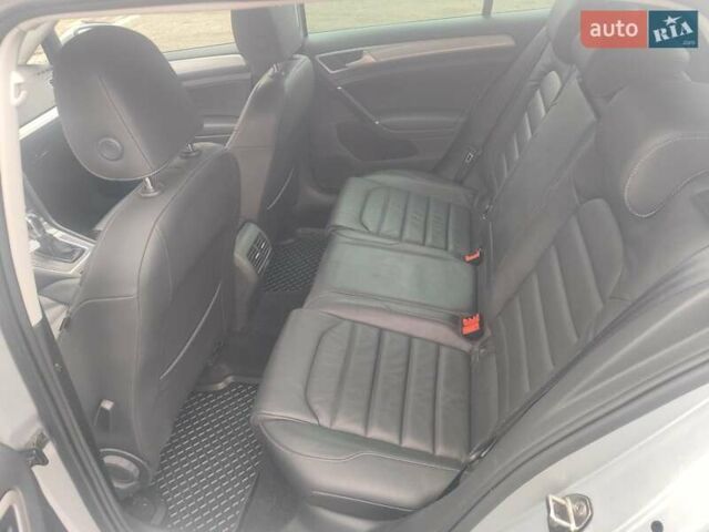 Сірий Фольксваген e-Golf, об'ємом двигуна 0 л та пробігом 137 тис. км за 8500 $, фото 9 на Automoto.ua