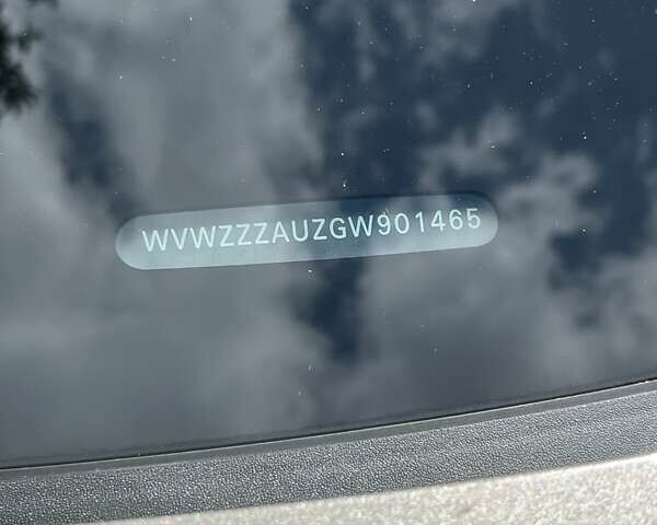 Серый Фольксваген e-Golf, объемом двигателя 0 л и пробегом 128 тыс. км за 10700 $, фото 15 на Automoto.ua