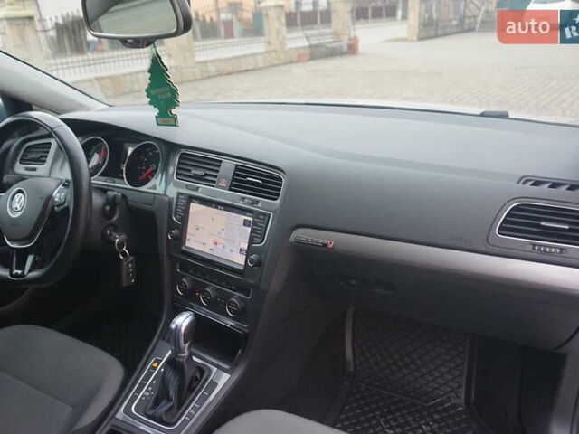 Сірий Фольксваген e-Golf, об'ємом двигуна 0 л та пробігом 124 тис. км за 8444 $, фото 40 на Automoto.ua