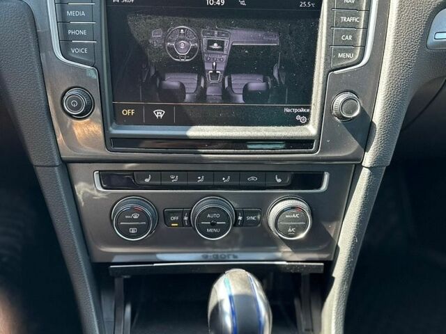 Сірий Фольксваген e-Golf, об'ємом двигуна 0 л та пробігом 147 тис. км за 9100 $, фото 32 на Automoto.ua