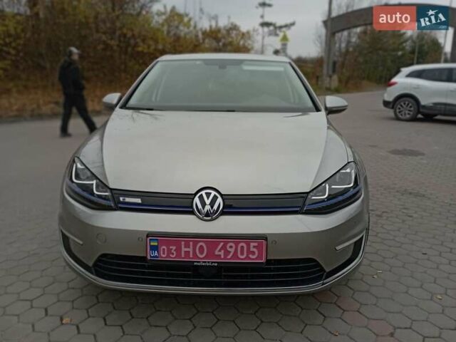 Серый Фольксваген e-Golf, объемом двигателя 0 л и пробегом 162 тыс. км за 8499 $, фото 4 на Automoto.ua