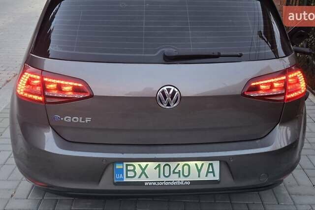Сірий Фольксваген e-Golf, об'ємом двигуна 0 л та пробігом 226 тис. км за 7000 $, фото 5 на Automoto.ua