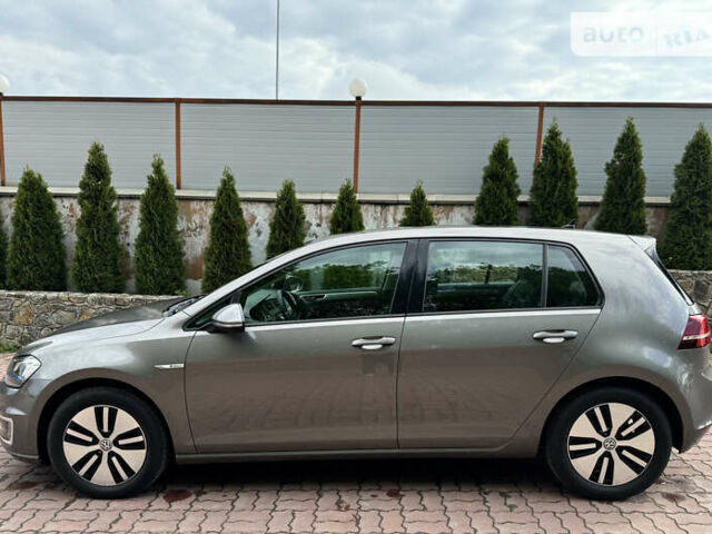 Серый Фольксваген e-Golf, объемом двигателя 0 л и пробегом 88 тыс. км за 11400 $, фото 1 на Automoto.ua