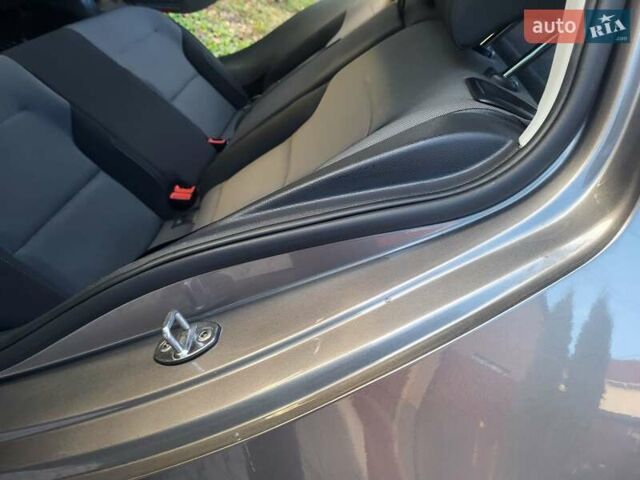 Сірий Фольксваген e-Golf, об'ємом двигуна 0 л та пробігом 154 тис. км за 9300 $, фото 115 на Automoto.ua