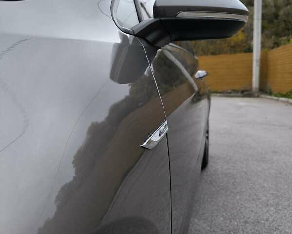 Сірий Фольксваген e-Golf, об'ємом двигуна 0 л та пробігом 104 тис. км за 9300 $, фото 8 на Automoto.ua