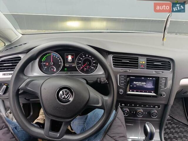 Сірий Фольксваген e-Golf, об'ємом двигуна 0 л та пробігом 111 тис. км за 7700 $, фото 8 на Automoto.ua