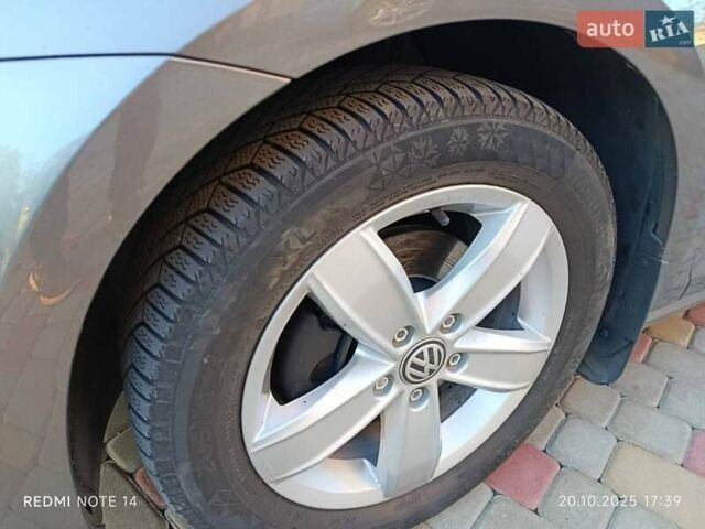 Серый Фольксваген e-Golf, объемом двигателя 0 л и пробегом 136 тыс. км за 7750 $, фото 11 на Automoto.ua