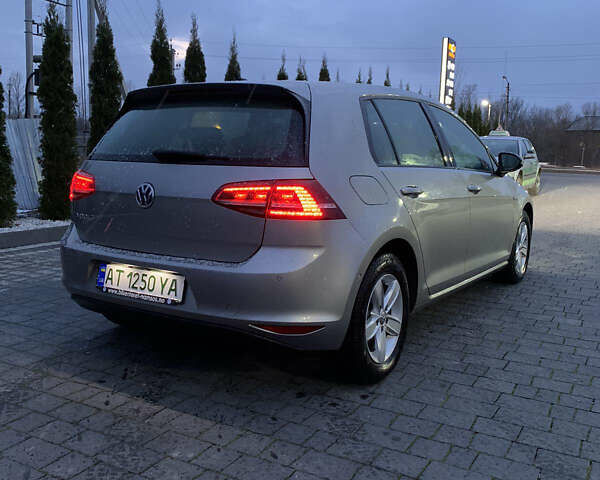 Сірий Фольксваген e-Golf, об'ємом двигуна 0 л та пробігом 99 тис. км за 10800 $, фото 6 на Automoto.ua