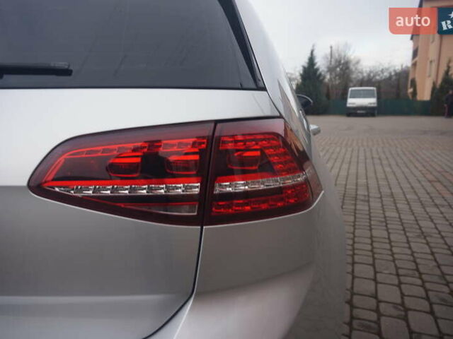 Сірий Фольксваген e-Golf, об'ємом двигуна 0 л та пробігом 124 тис. км за 8444 $, фото 23 на Automoto.ua