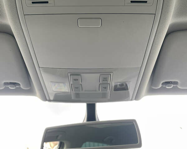 Фольксваген e-Golf 2015 в Кропивницком (Кировограде) на Automoto.ua Серый Фольксваген e-Golf, объемом двигателя 0 л и пробегом 131 тыс. км за 8800 $, фото 15 на Automoto.ua