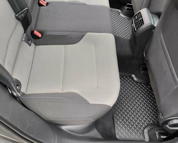 Сірий Фольксваген e-Golf, об'ємом двигуна 0 л та пробігом 104 тис. км за 9300 $, фото 14 на Automoto.ua