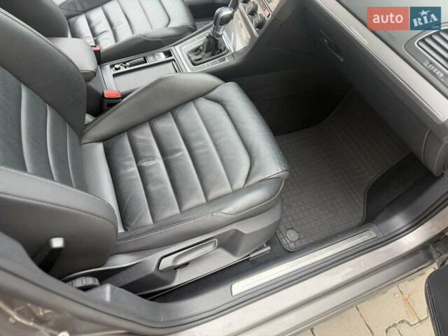 Серый Фольксваген e-Golf, объемом двигателя 0 л и пробегом 99 тыс. км за 9490 $, фото 38 на Automoto.ua