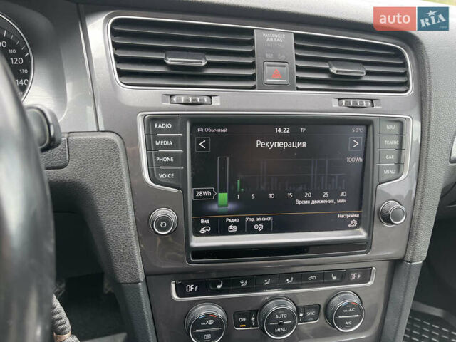 Сірий Фольксваген e-Golf, об'ємом двигуна 0 л та пробігом 134 тис. км за 8900 $, фото 24 на Automoto.ua