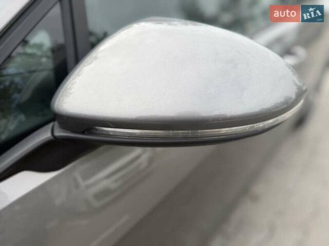 Серый Фольксваген e-Golf, объемом двигателя 0 л и пробегом 99 тыс. км за 9490 $, фото 61 на Automoto.ua